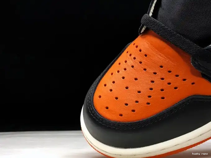Rep Husky Off-Louis 1 AQ0818-158 Air Jordan AJ1 x OW 0420
